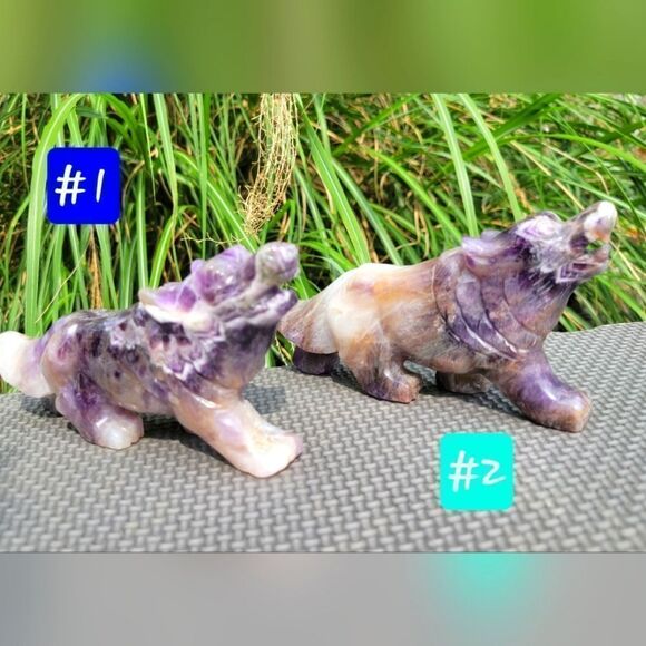 Dream Amethyst Wolf - Picture 1 of 10